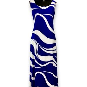 💙Maxi Dress Open Back Blue and White💙 Size Medium💙